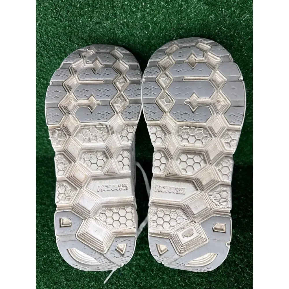 HOKA one clifton